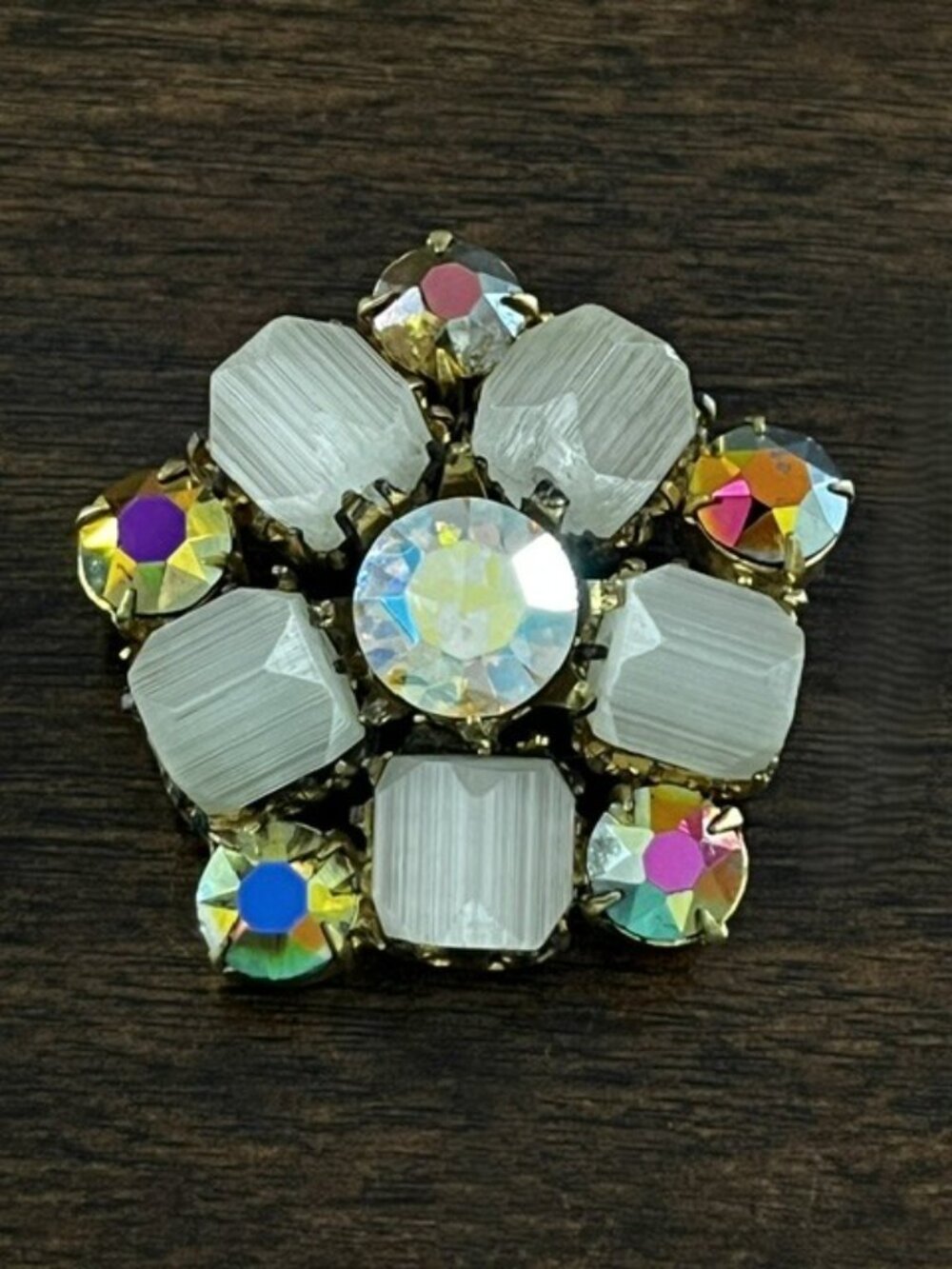 Vintage Brooch Aurora Borealis Rhinestones White Stones Rhinestone Neutral